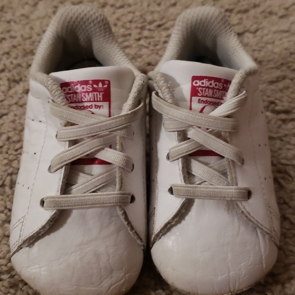 Adidas infant shoes - Picture 2 of 3